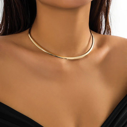 Necklace Minimal Gold